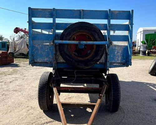 Acoplado Playo 4 Metros por 2 Metros.