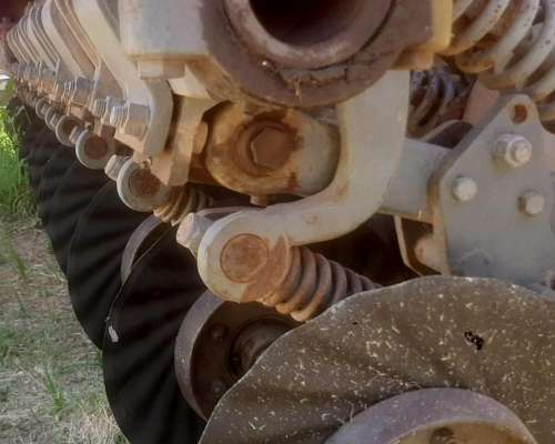 Sembradora Apache 9000 25/35 y 25/17.5