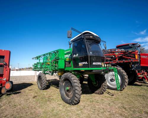 Pulverizadora Metalfor 2800 año 2004