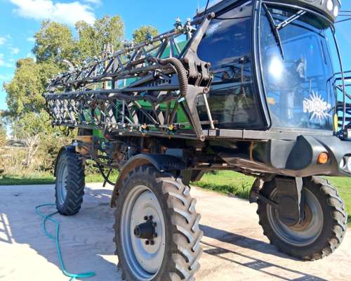 Pulverizador Metalfor de 3200 Lts