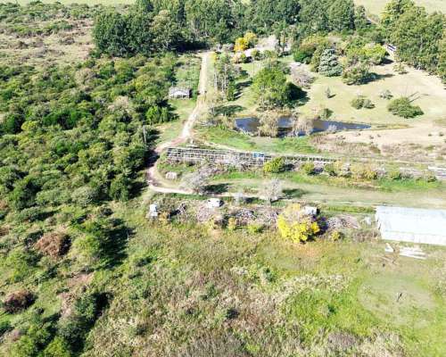 Vendo Lote de 2 Has con Casas en San Justo, Entre Ríos.