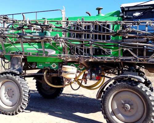 Pulverizadora Metalfor 3200 - 2013