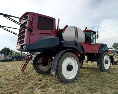 Pulverizadora Autopropulsada Miller Nitro 6333 (año 2018)