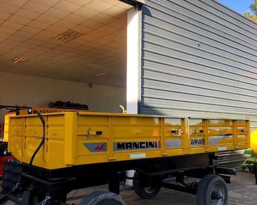 Acoplado Volcador 6 TN. Mancini