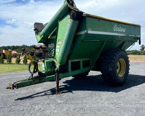 Tolva Autodescargable Cestari de 14tn con Balanza Vesta