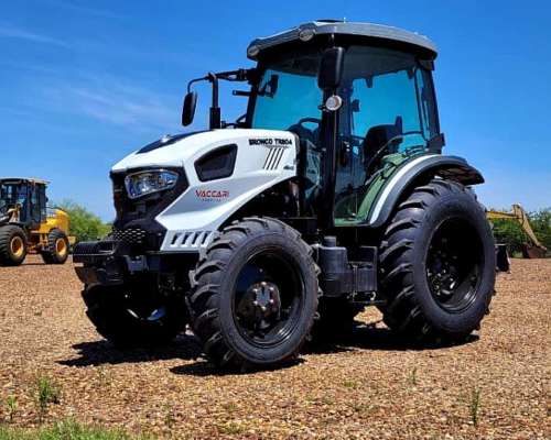 Tractor Bronco TR 804