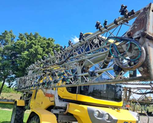 Pulverizadora Pla 3250 BT Usada año 2011