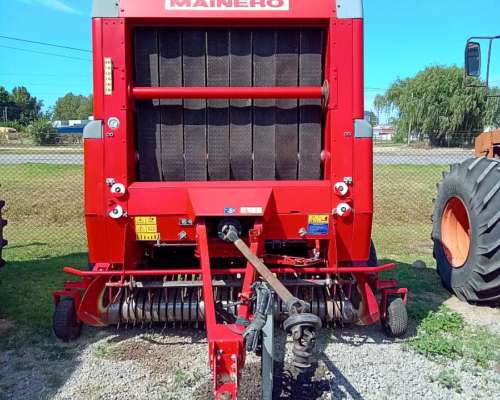 Rotoenfardadora Mainero 5885 .