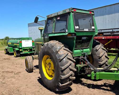 Tractor Jhon Deere 4530 con 120 HP