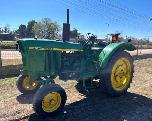 Tractor John Deere 2420 - 66hp - muy Bueno