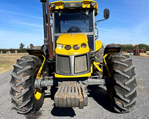 Tractor Pauny EVO 280 año 2014 con Centro Cerrado
