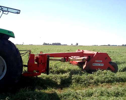 Segadora Yomel - Moscato 3070 con Acondicionador