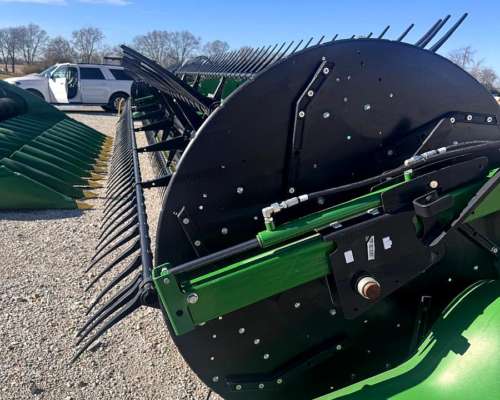 Cabezal John Deere 745 FD