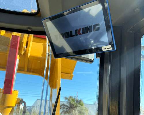 Pala Cargadora TK 946 - Peso OP: 8400 Kg