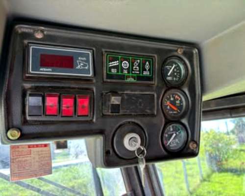 Cosechadora Vassalli 1200 Perkins