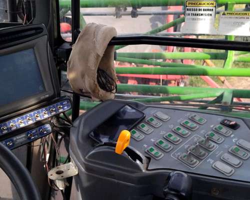 Pulverizadora Metalfor 7030 , año 2017