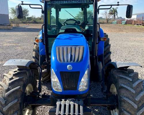 Tractor New Holland TD5.110 – 2014- con Levante de 3 Puntos