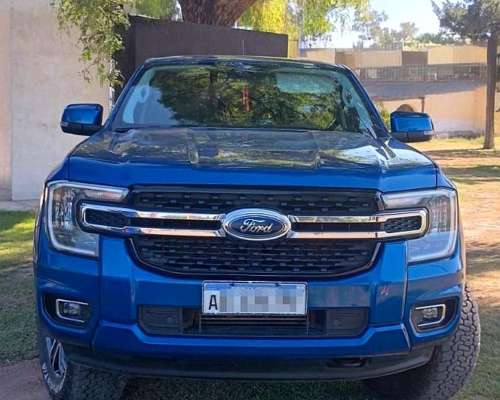 Ranger 2.0 Biturbo 4X2 XLT 10 AUT 2023 120.000km $40.600.000