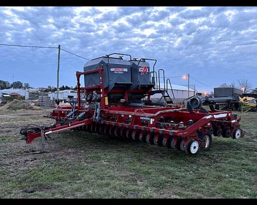 Sembradora Apache 918 AIR Dril año 2016