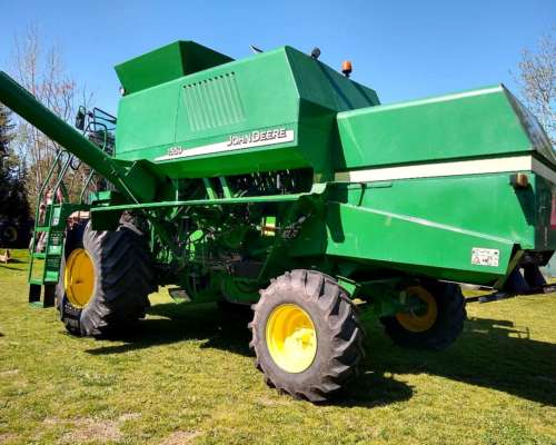 Cosechadora John Deere 1550