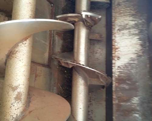 Mixer Usado Mainero Modelo 2932 con Bascula y Cubiertas 2019