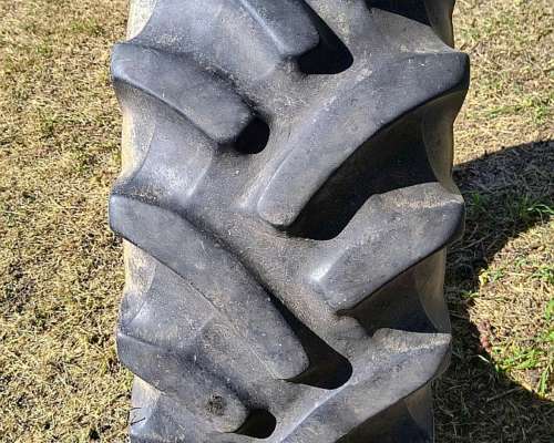 Cubiertas de Tractor 16.9-28