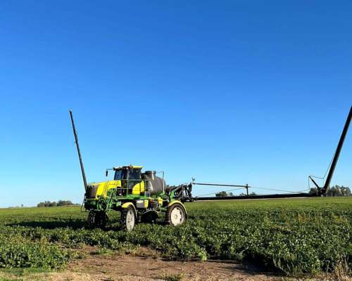 Pulverizador Caiman. Modelo SP