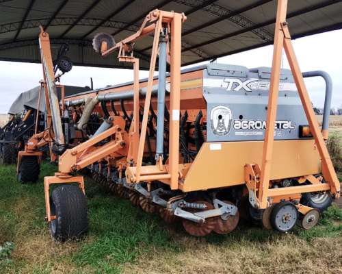 Sembradora Agrometal TX Mega 16 a 52 Precision Planting