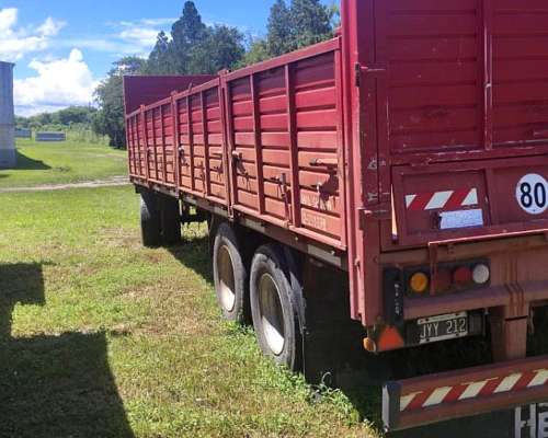 Acoplado BV Hermann 3 Ejes – 9,30 Mts – año 2011