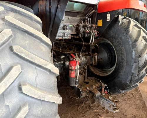 Massey Ferguson 660 - año 2008