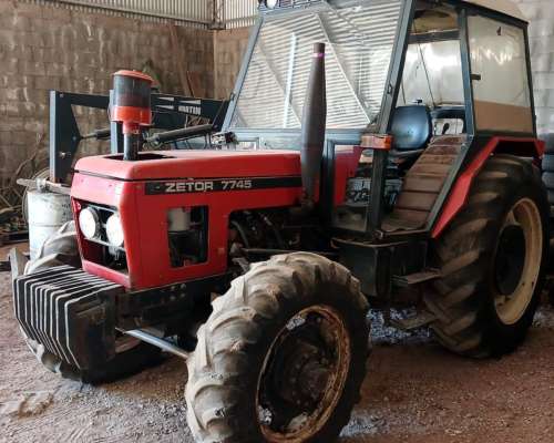 Tractor Zetor 7745 C/puntos