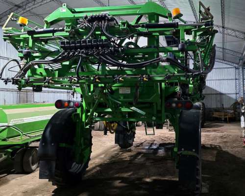 Pulverizadora Metalfor 7035 2017 - 32m - Piloto