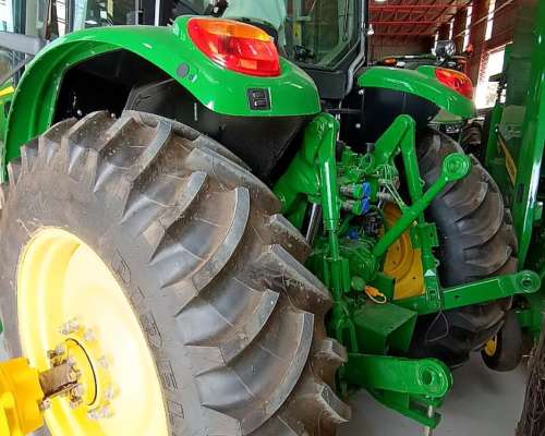 John Deere 6150j con Duales y Piloto Automático Original