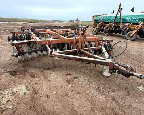 Rastra Descencontradas de Arrastre Budassi 40 Platos Usada