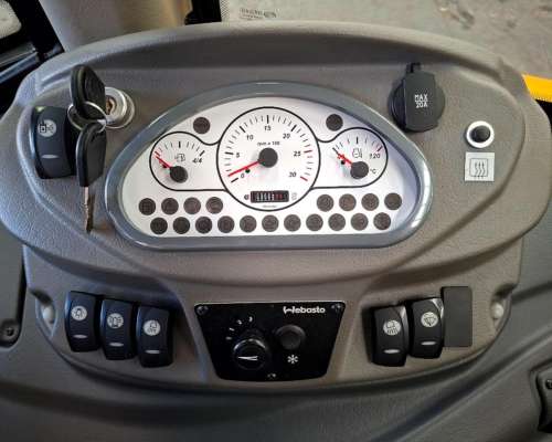 Retroexcavadora Europea Cukurova 884 con Plan Agro