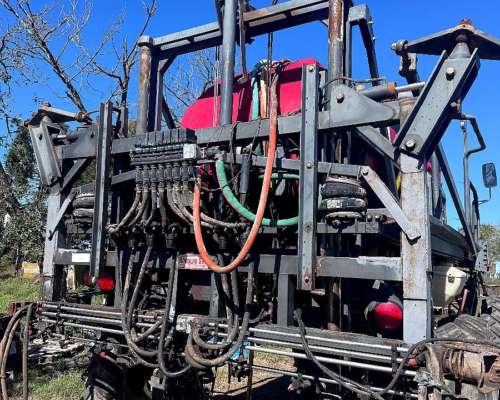 Pulverizadora Ombu MK 3515 S Computadora Arag 400 7 Cortes
