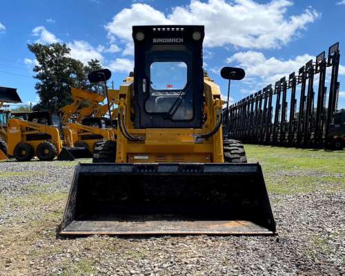 Minicargadora 50hp Sinomach 255f Cerrada A/A