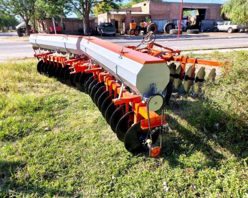 Rastra Disco Liviana Schiarre