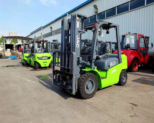 Autoelevador JAC 25 HE TT Eléctrico Batería de Litio