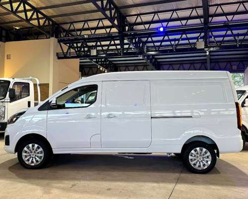 Shineray 2.0 Nafta Manual M7 Furgón 0km MY2025 Orio Hnos