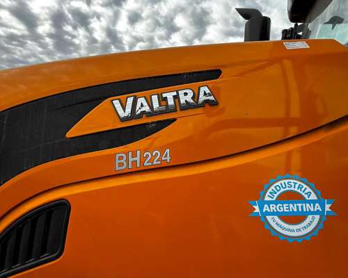 Valtra BH 224 (220 HP) Rodado Dual