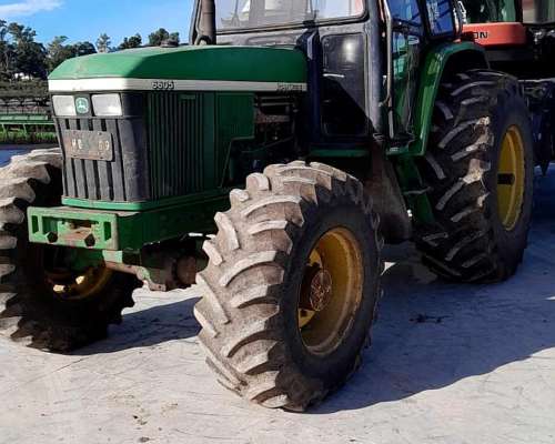 Tractor John Deere 6605
