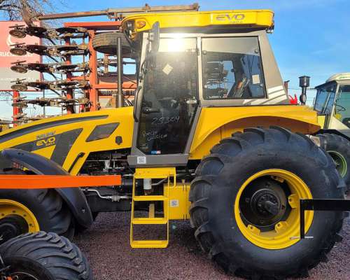 Tractor Pauny 230a, de 120hp, Nuevo, Disponible