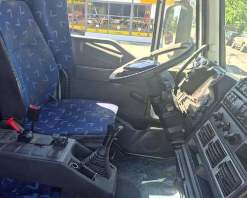 Iveco Cursor 330 (2014)