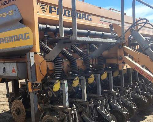 Sembradora Fabimag FG01 Neumática 18 a 42