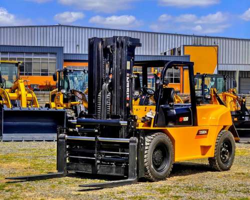 Autoelevador Eisen DF100 115hp 10 Toneladas Dual Containera