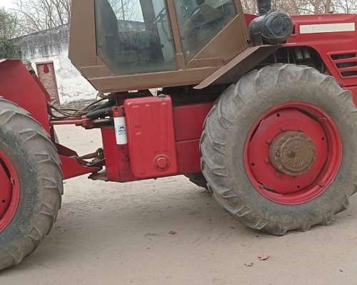 Tractor Usado Marca Zanello Modelo 4200mb