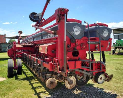 Apache 6210 con Doble Fertilizacion. Monitor Impecable 18/52
