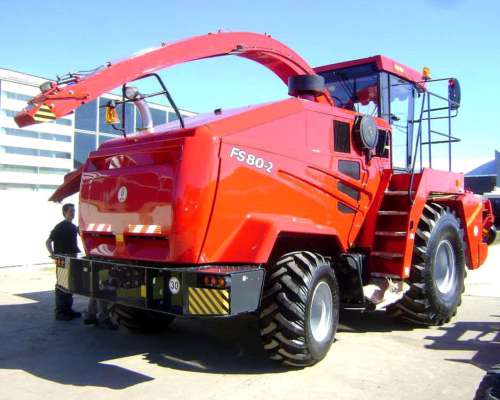 Picadoras de Forraje Gomselmash 255 - 450 - 600 HP