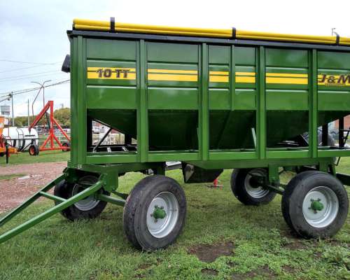 Acoplado Tolva Semilla/fertilizante Nuevo J y M MD-10 TN
